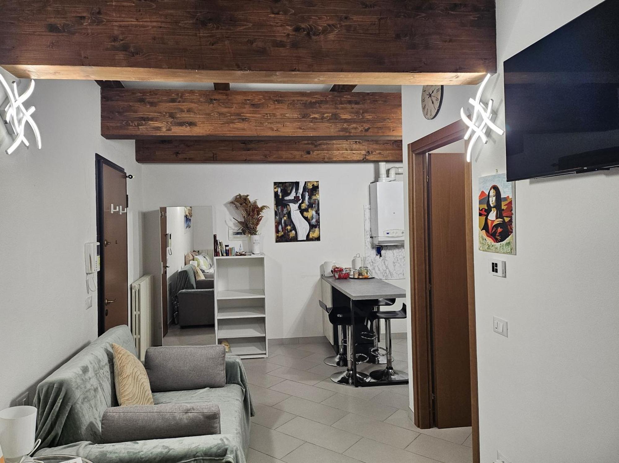 Apartment Monnalisa House - Centro Storico - Indipendente *